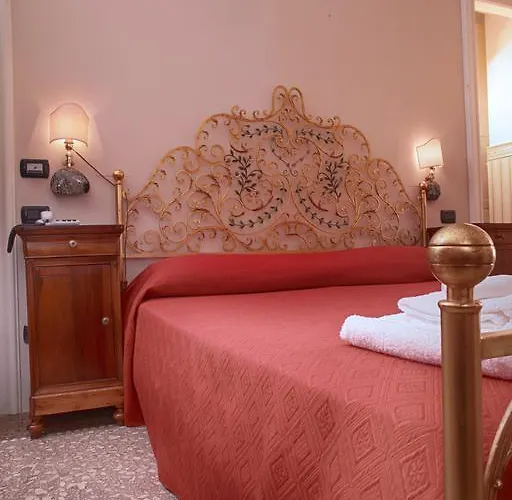 게스트하우스 Domus Real Cardello 4*